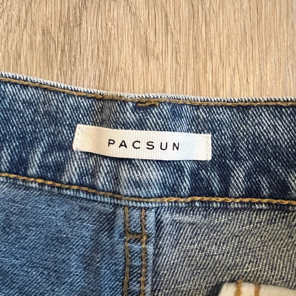 Pacsun Baggy Ripped Jeans - Picture 2 of 4